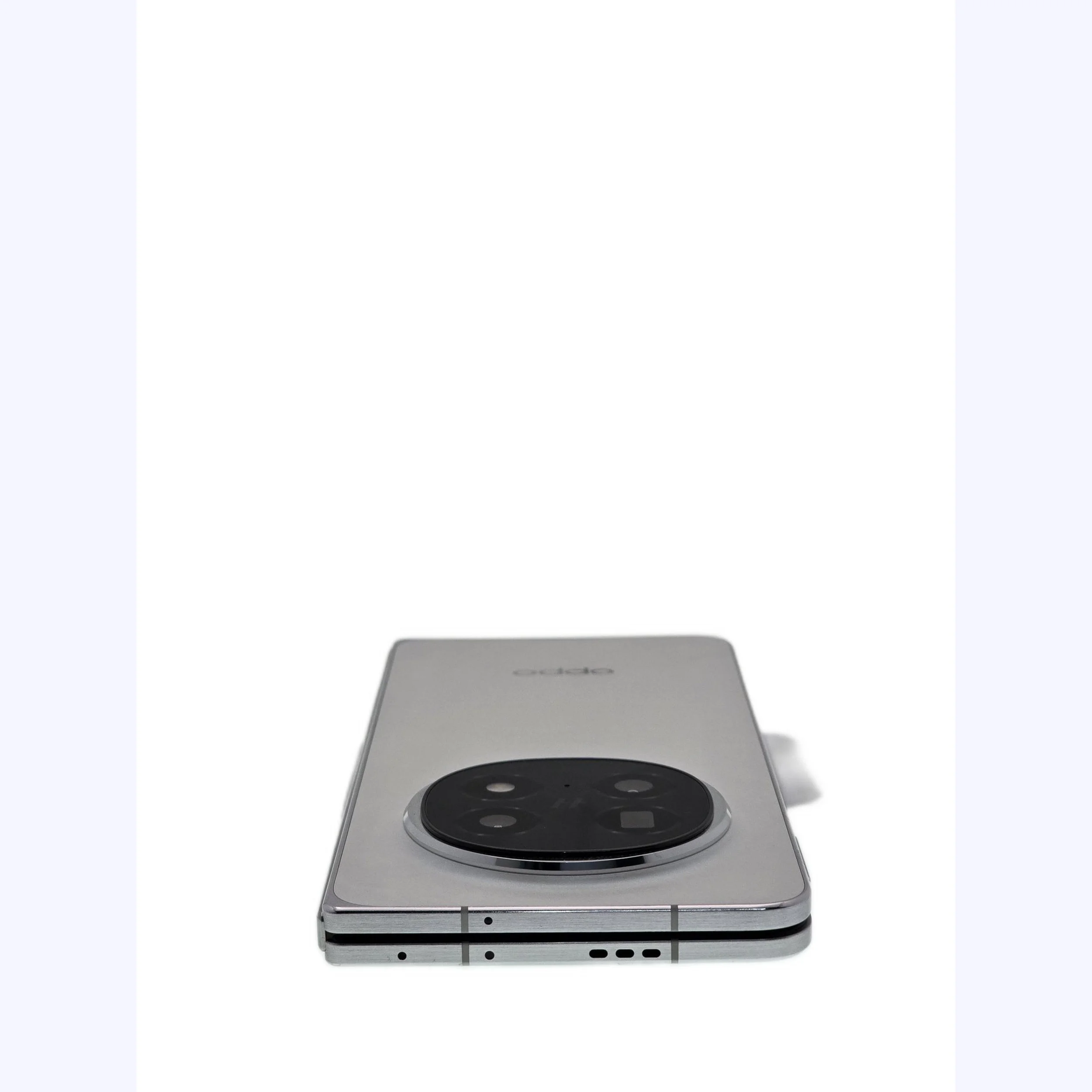 Oppo Find N5　512GB 本体　ホワイト ケース付き　ほぼ未使用品 25305.jpg