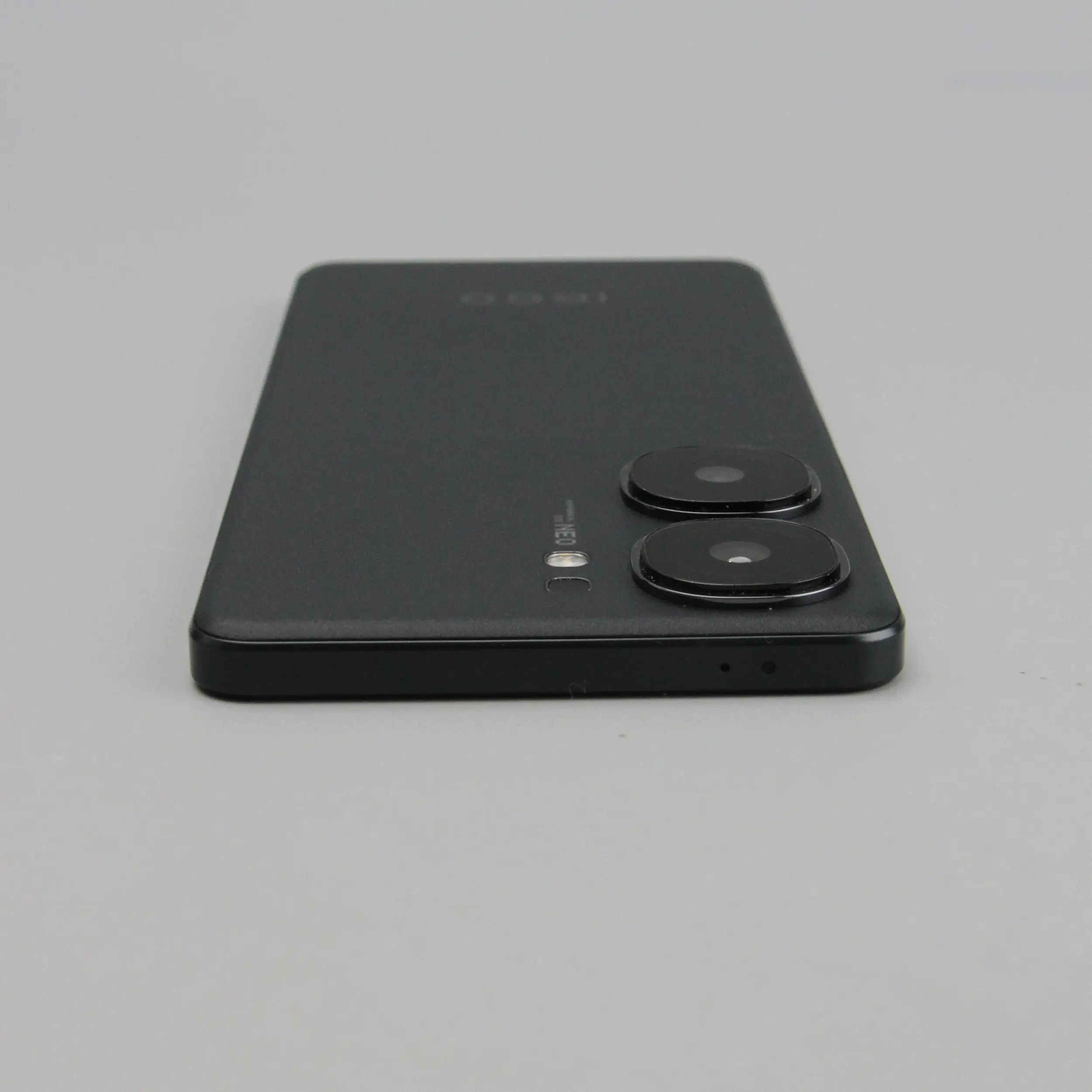 Vivo iQOO Neo 9 Pro БУ 16/512GB Black - купить по лучшей цене в