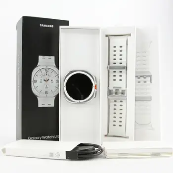 Смарт-годинник Samsung Galaxy Watch Ultra 2GB/32GB Titanium White (SM-L705FZWA)