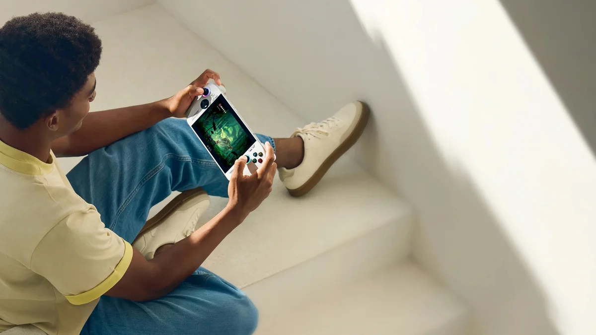 Портативна ігрова приставка ASUS ROG Xbox Ally 512GB (90NV00G1-M001P0) — фото 2