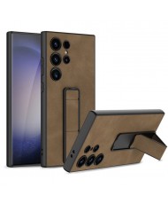 Чехол GKK Skin-Feel Matte Phone Case Foking Kickstand для Samsung Galaxy S24 Ultra Brown
