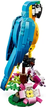 Конструктор LEGO Creator Exotic Parrot (31136)