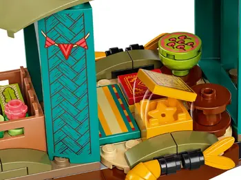 Конструктор LEGO Disney Princess Bouns Boat (43185)