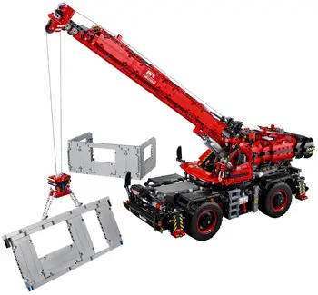 Конструктор LEGO Technic Rough Terrain Crane (42082)