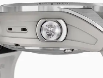 Смарт-часы Garmin Epix Pro Gen 2 Sapphire 42mm Porsche Edition Silver w. Whitestone Band (010-02802-50)