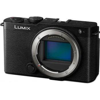 Фотоаппарат Panasonic Lumix DC-S9 Jet Black Body (DC-S9E-K)