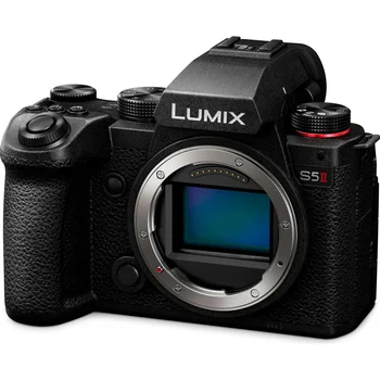 Фотоаппарат Panasonic Lumix S DC-S5 II kit S (20-60mm) (DC-S5M2KEE)