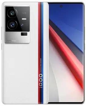 Смартфон Vivo iQOO 11 Pro 12/256GB White BMW