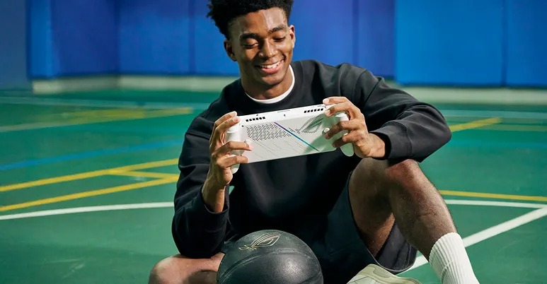 Портативна ігрова приставка ASUS ROG Xbox Ally 512GB (90NV00G1-M001P0) — фото 1